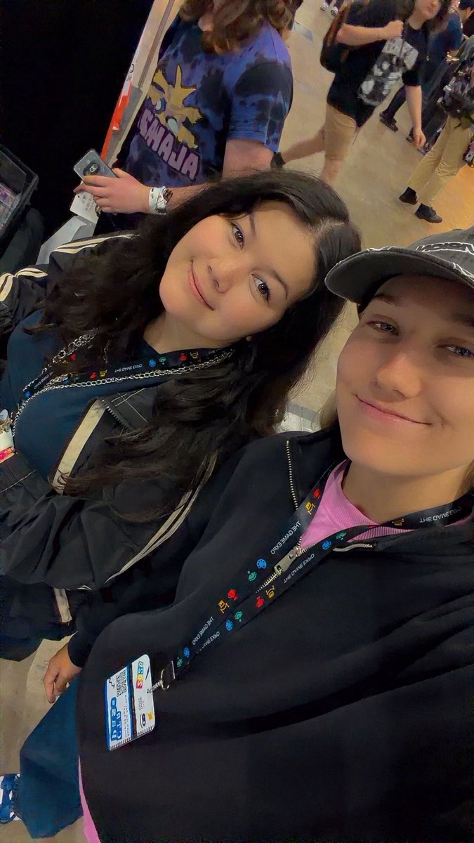 JustDash tweet media