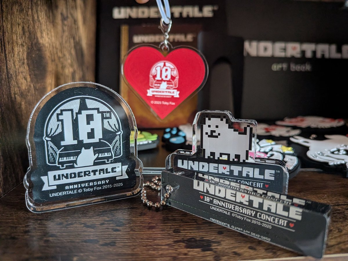 #UNDERTALE10周年記念コンサート
会場限定ガチャコンプしたいくらいにかわいい...