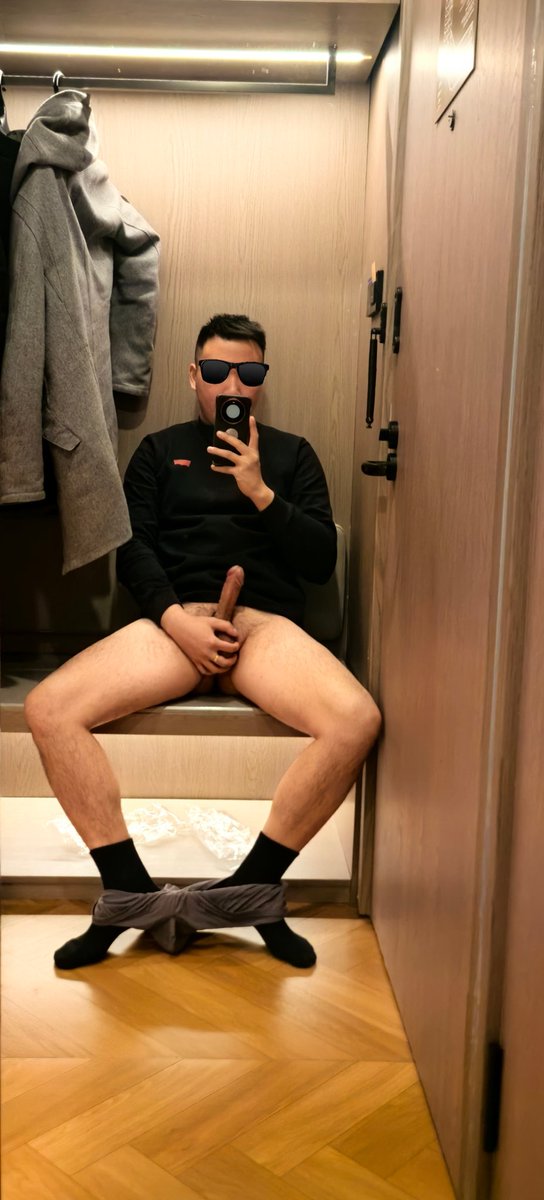 色批人夫 tweet media