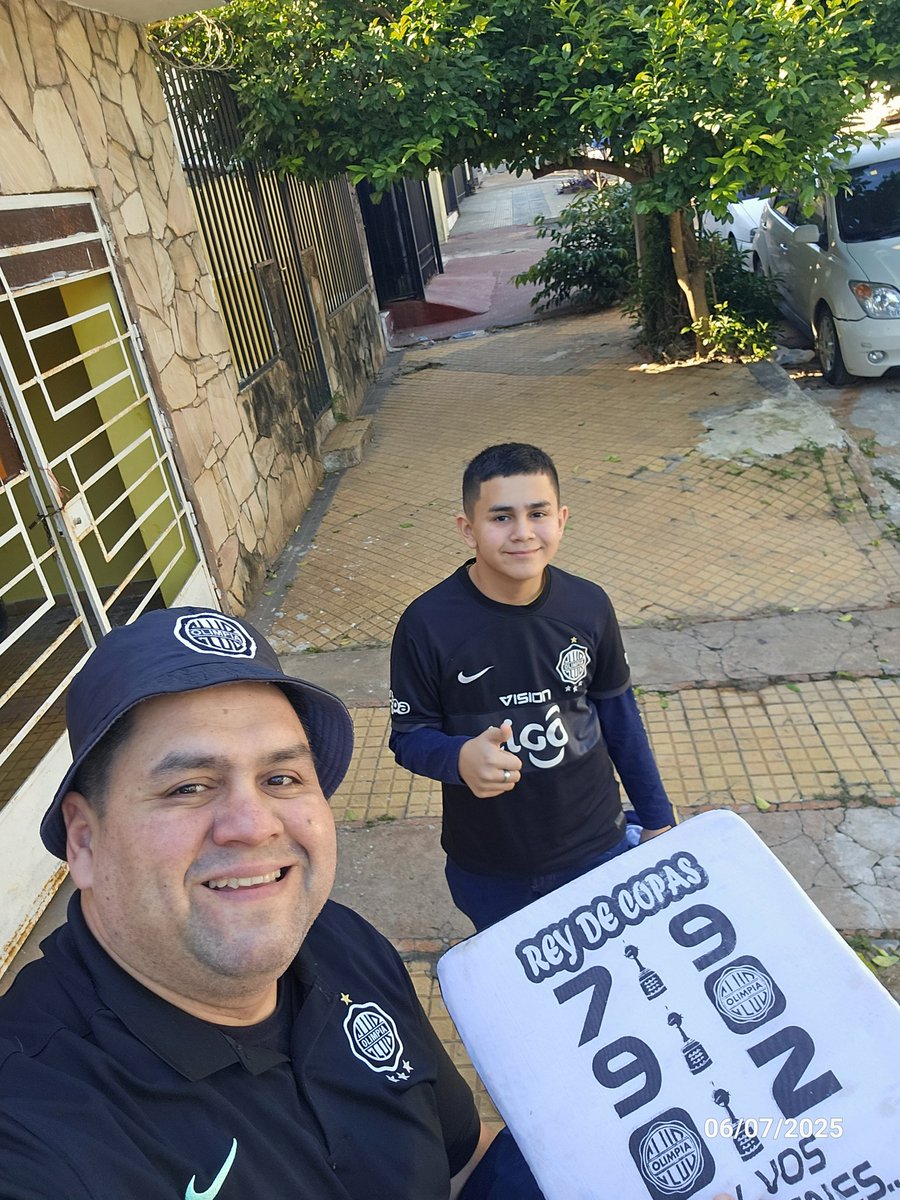 Vamos <a href="/elClubOlimpia/">Club Olimpia</a> carajo!
Nuevo campeonato,nueva ilusión!