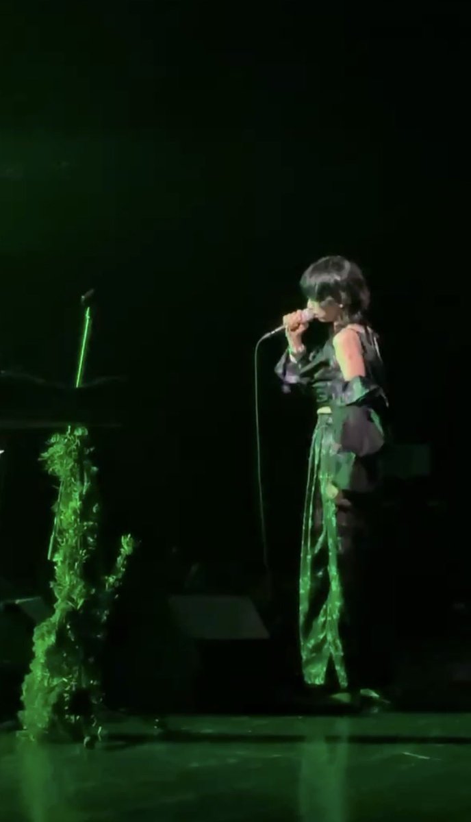 UA_official tweet media