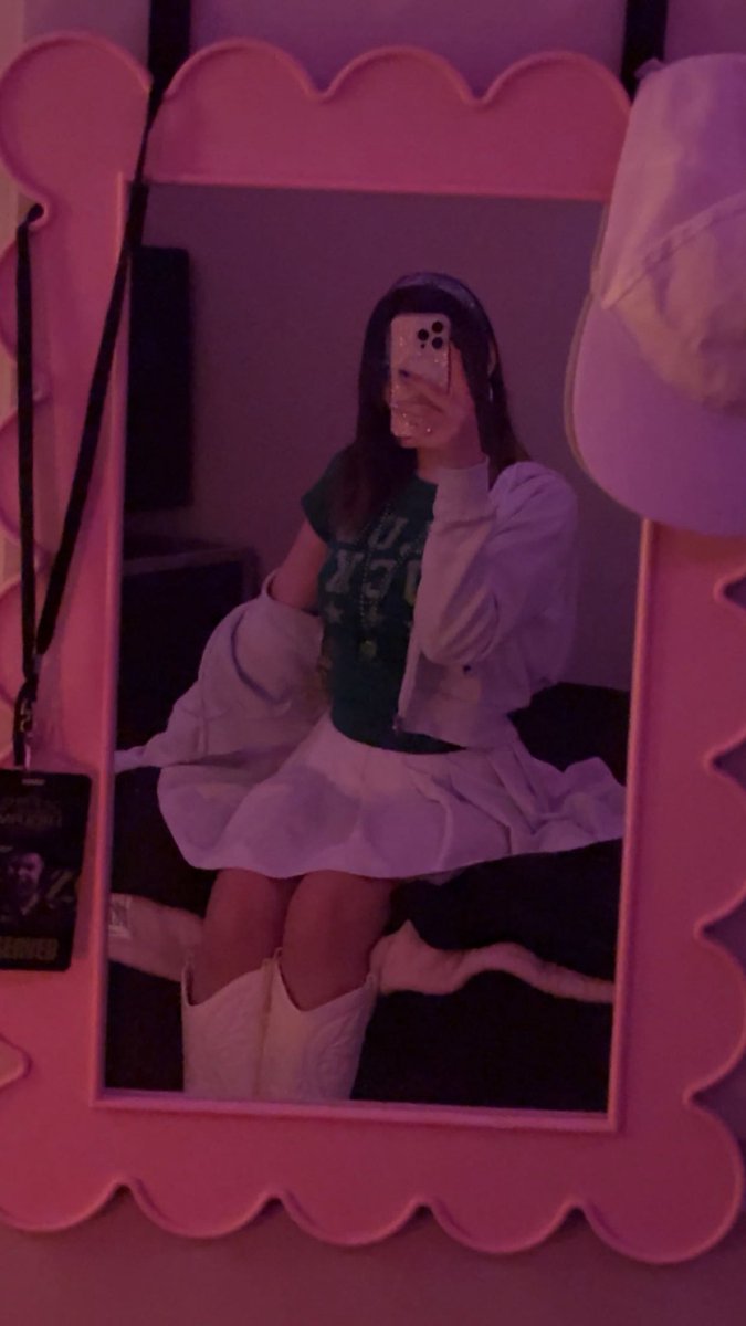 🌸Vyre Blossom🌸 tweet media