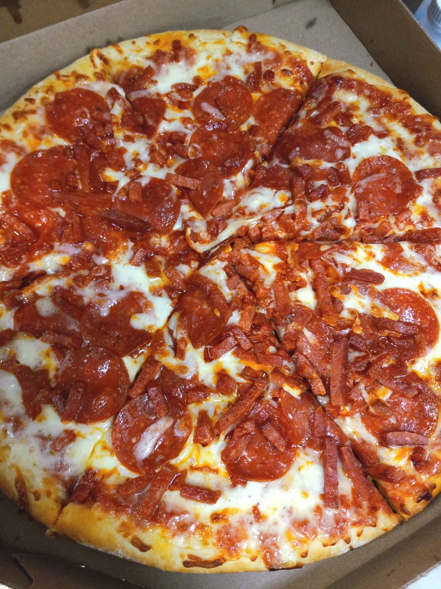 JoyCurrence's tweet photo. Happy Pi Day 😁 @7eleven #PiDay #Deal https://t.co/cvIiQmHq1G