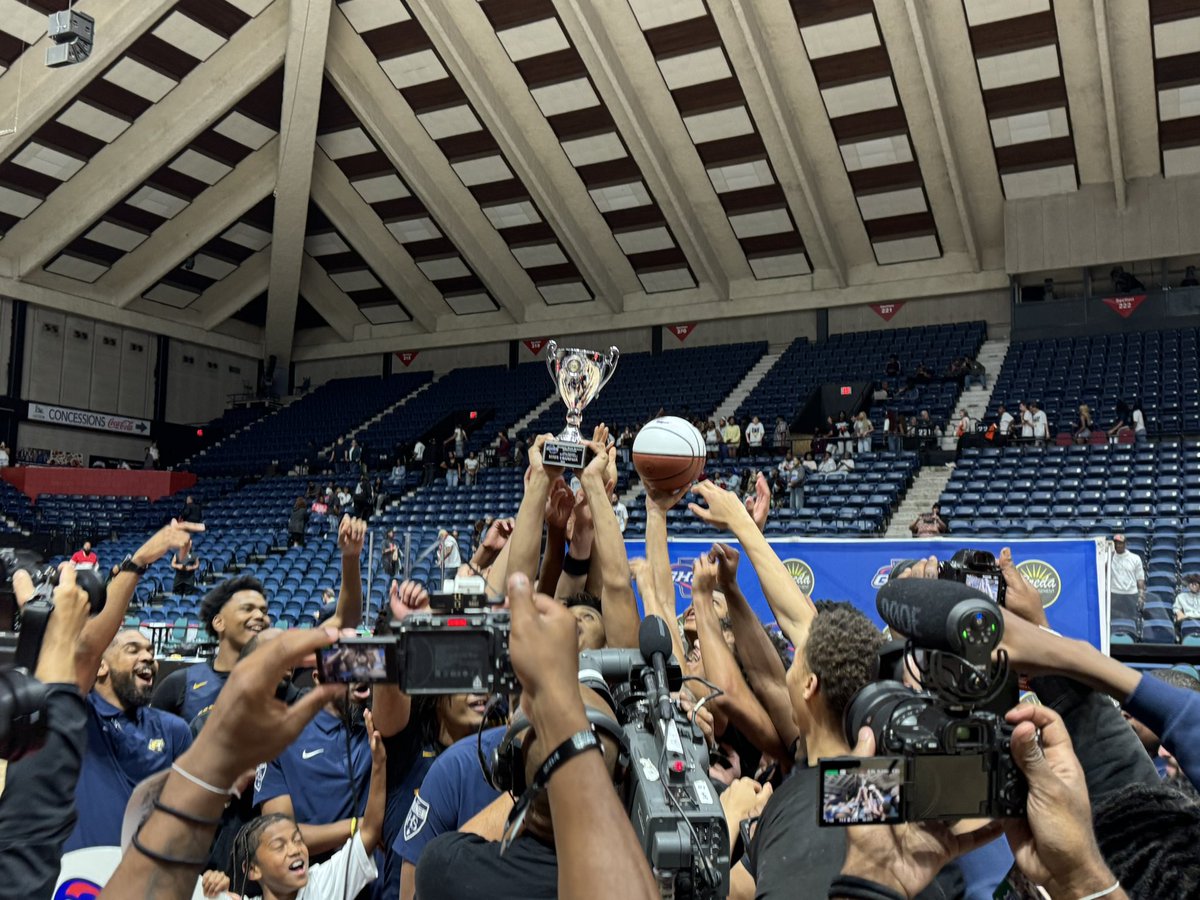 DT Media Group tweet media