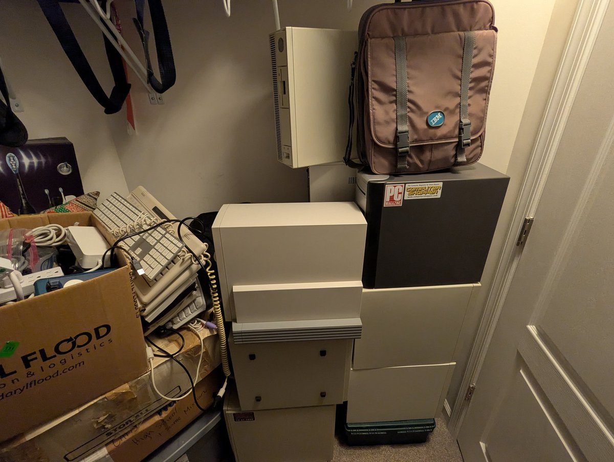 RetroTech Chris tweet media