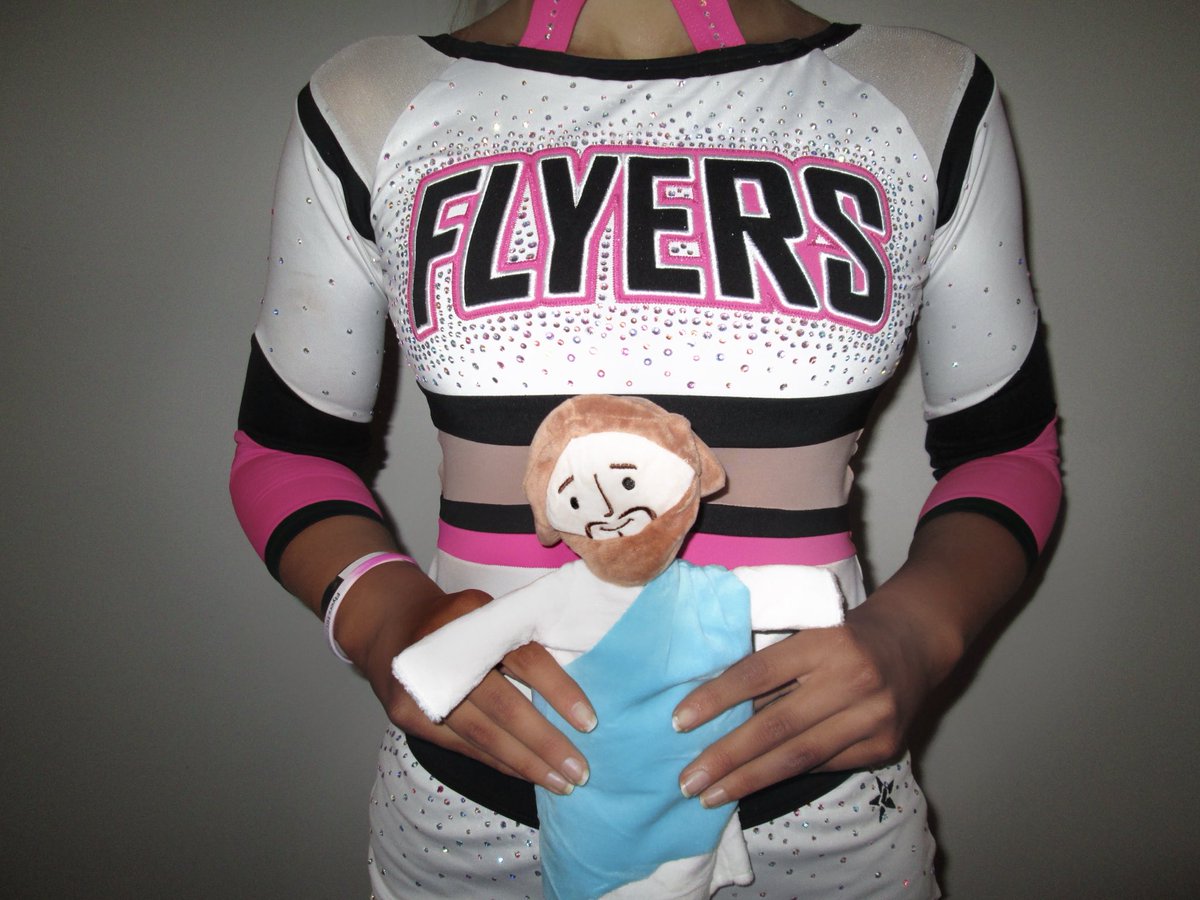 today truly reminded me that the one true king is always with us!!!! 🙌🤍