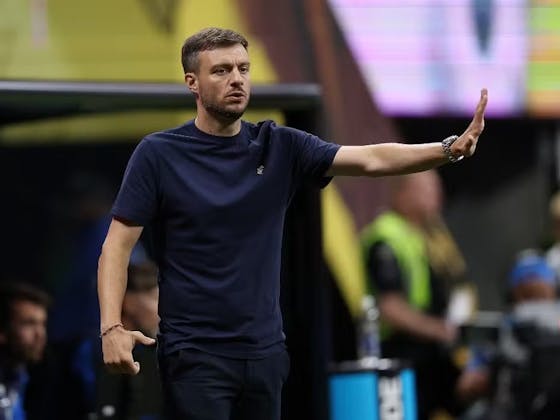 Rhevolver tweet media