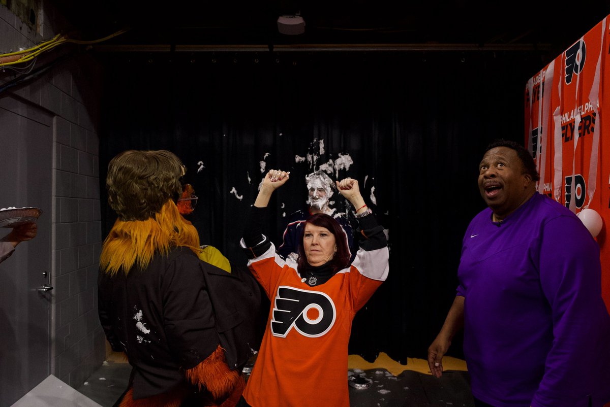 x - Philadelphia Flyers tweet media