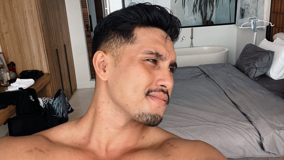 Kinghestesh tweet media