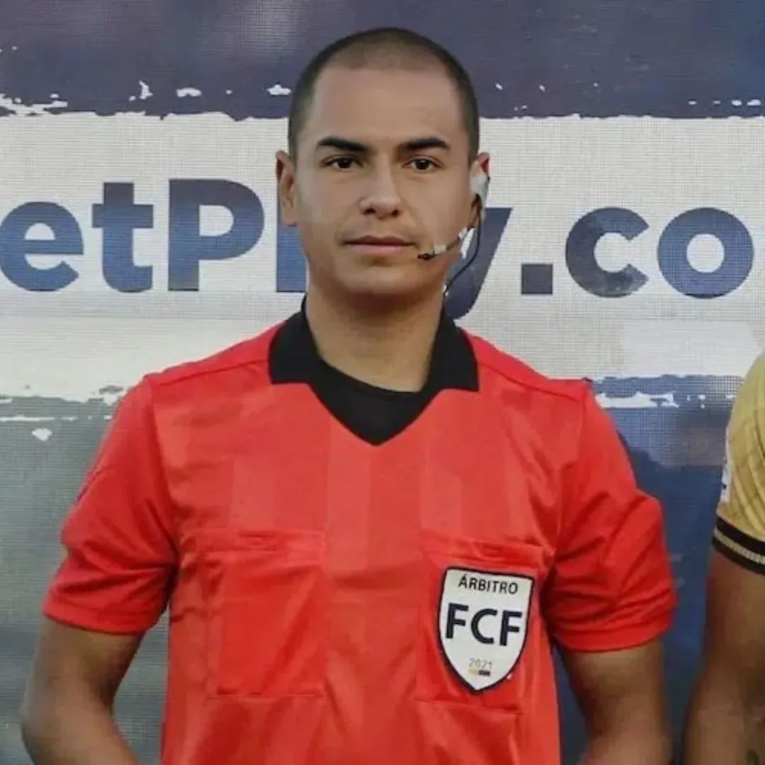 BOOMBAYAH tweet media