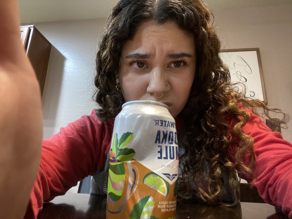 lily ミ☆ tweet media