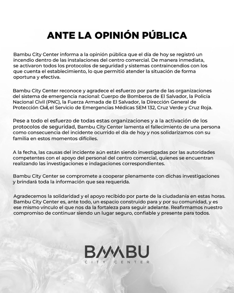 Bambu City Center acaba de publicar su comunicado de crisis.

5-6 horas después del incendio. Con una persona fallecida.

Lo leí como PR. Hay cosas rescatables. Hay errores que cuestan caro.

Hilo. 🧵
