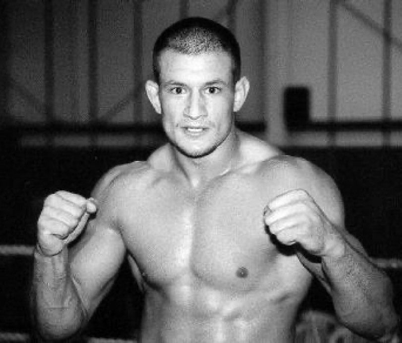 Elvis Sinosickk tweet media