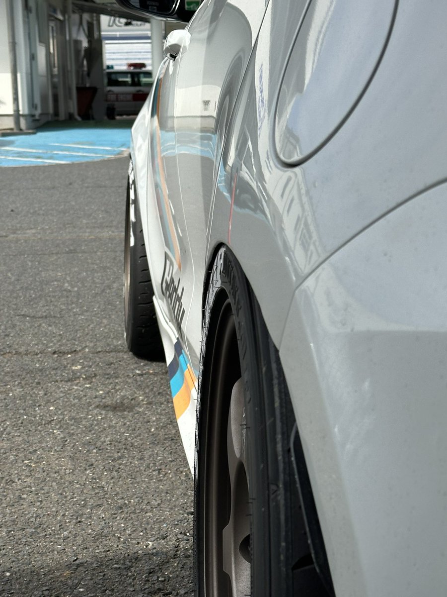 でぃーすけ tweet media