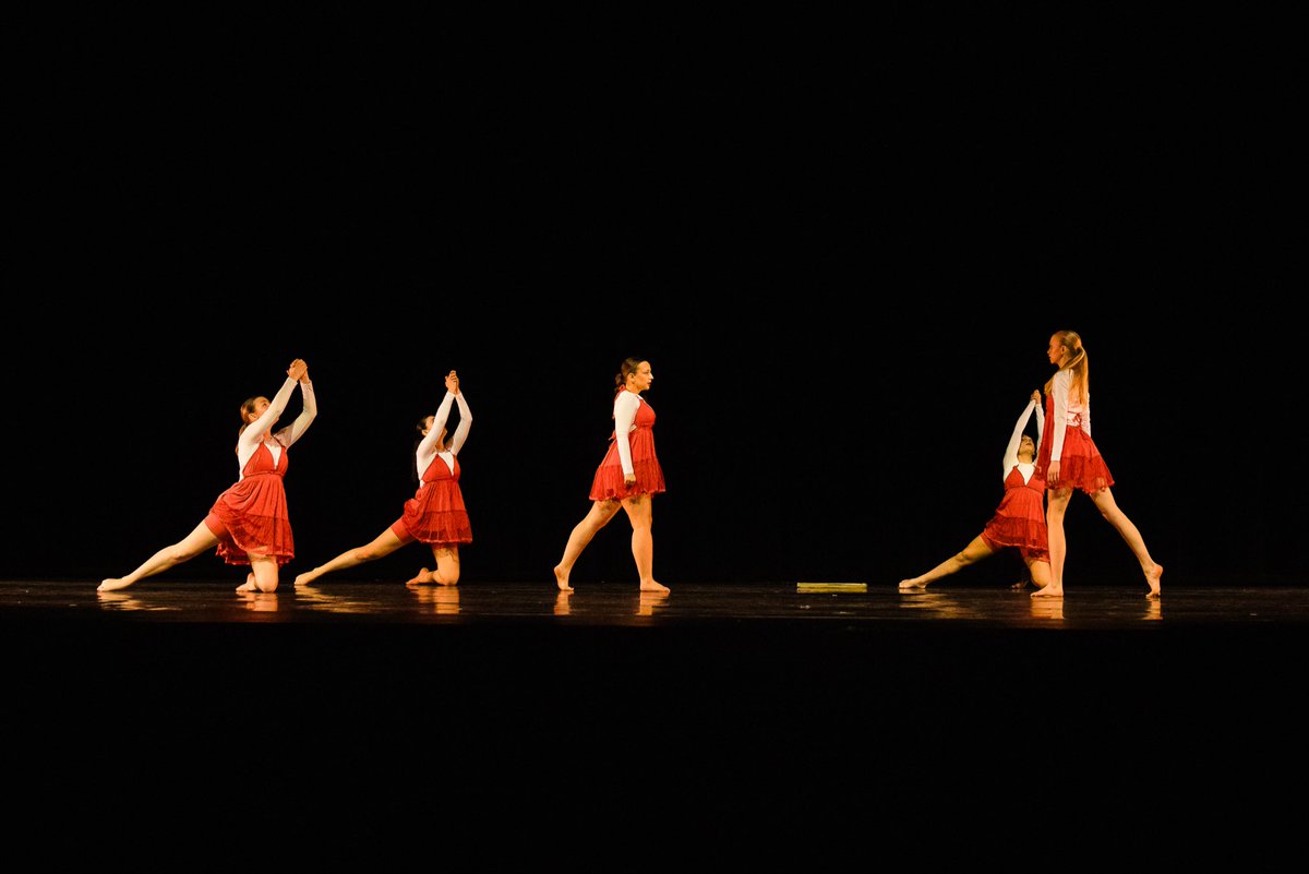 ETHS Dance Company (EDC) tweet media