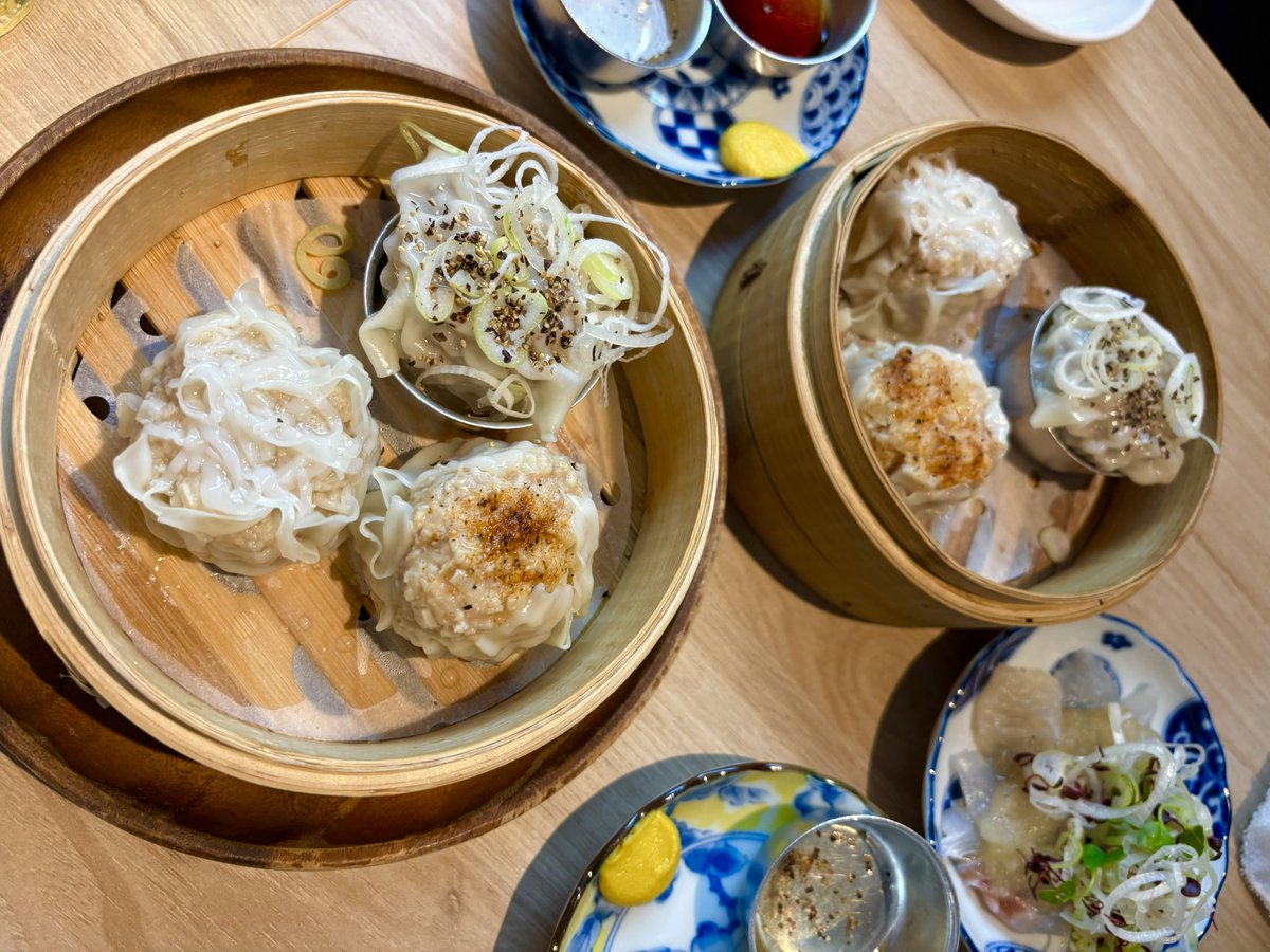 なつか tweet media