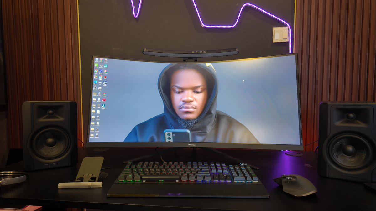 LeoAI362355's tweet photo. Finally got my workspace exactly how I wanted it clean, simple, and built for long hours of creating. This setup really puts me in the zone. 🔥

Big shoutout to my bro #mayowaofyt I sent him a list, and he somehow got all the equipment in a single day. Legend. 💯 https://t.co/CgSoDSq1hM
