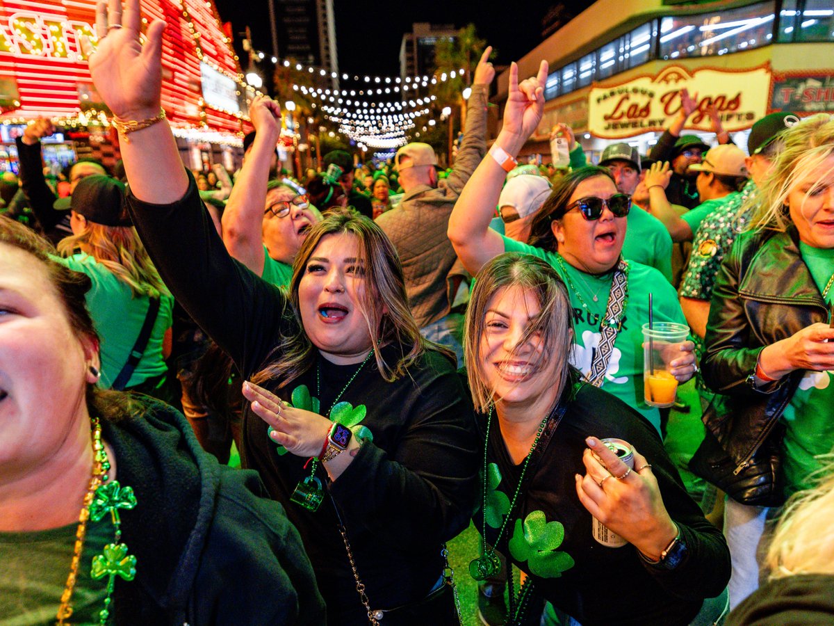 Fremont Street Exp tweet media