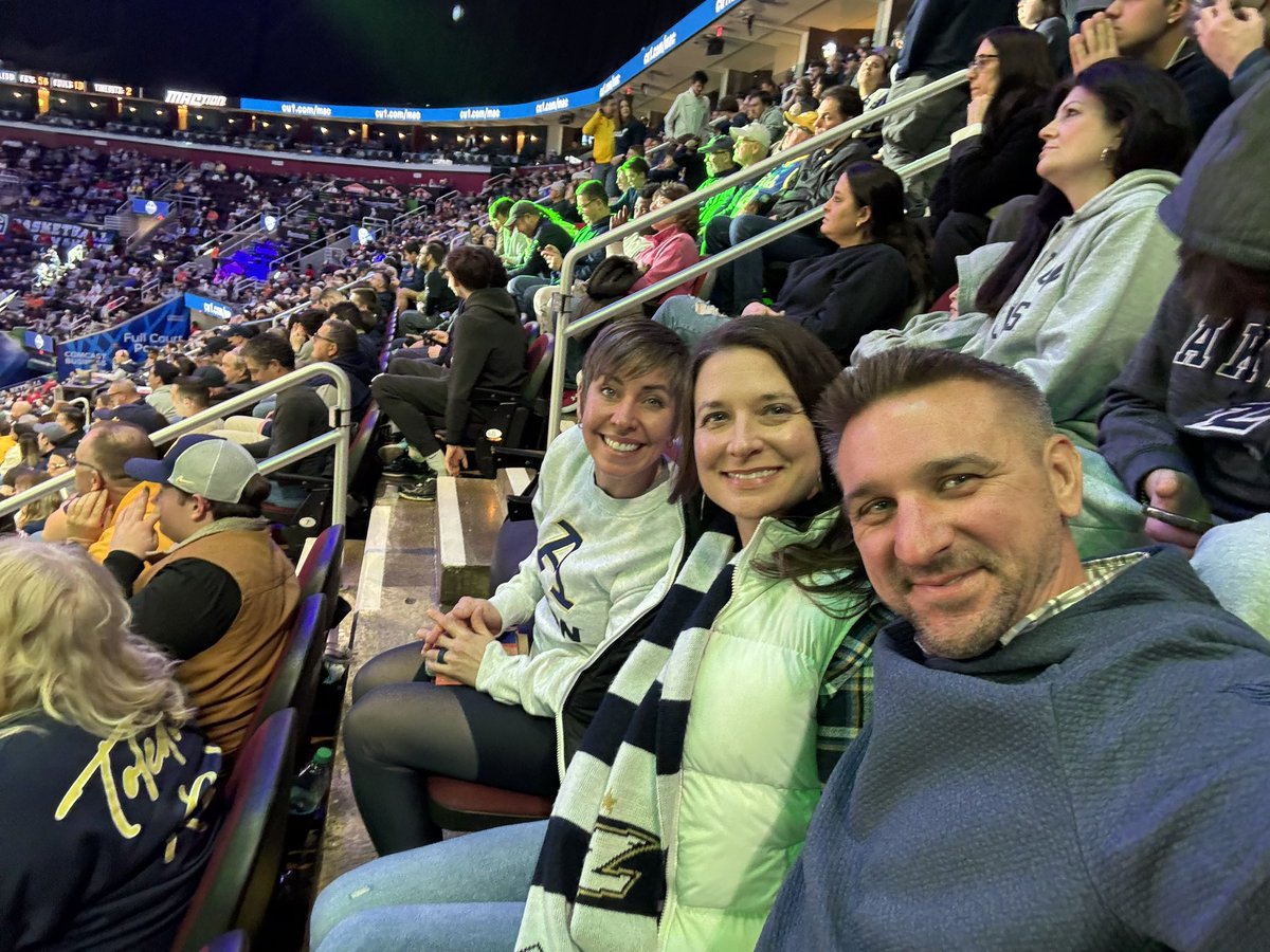 Let’s go ZIPS!!! #MACnation