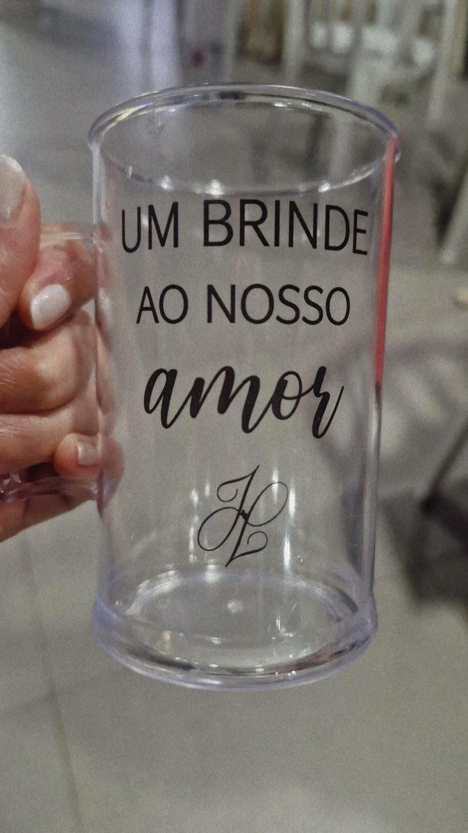 reecetardado's tweet photo. Uma semana que casei e você esteve presente comigo até messe momento, e no final da festa tocamos o RH inteiro. Luan presente até no meu casamento, obrigada gurizinho 😍❤️
#RegistroHistórico https://t.co/wXNT518T3A