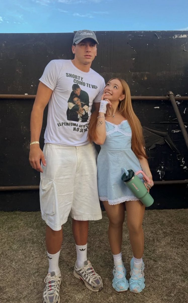 nom0leste tweet media