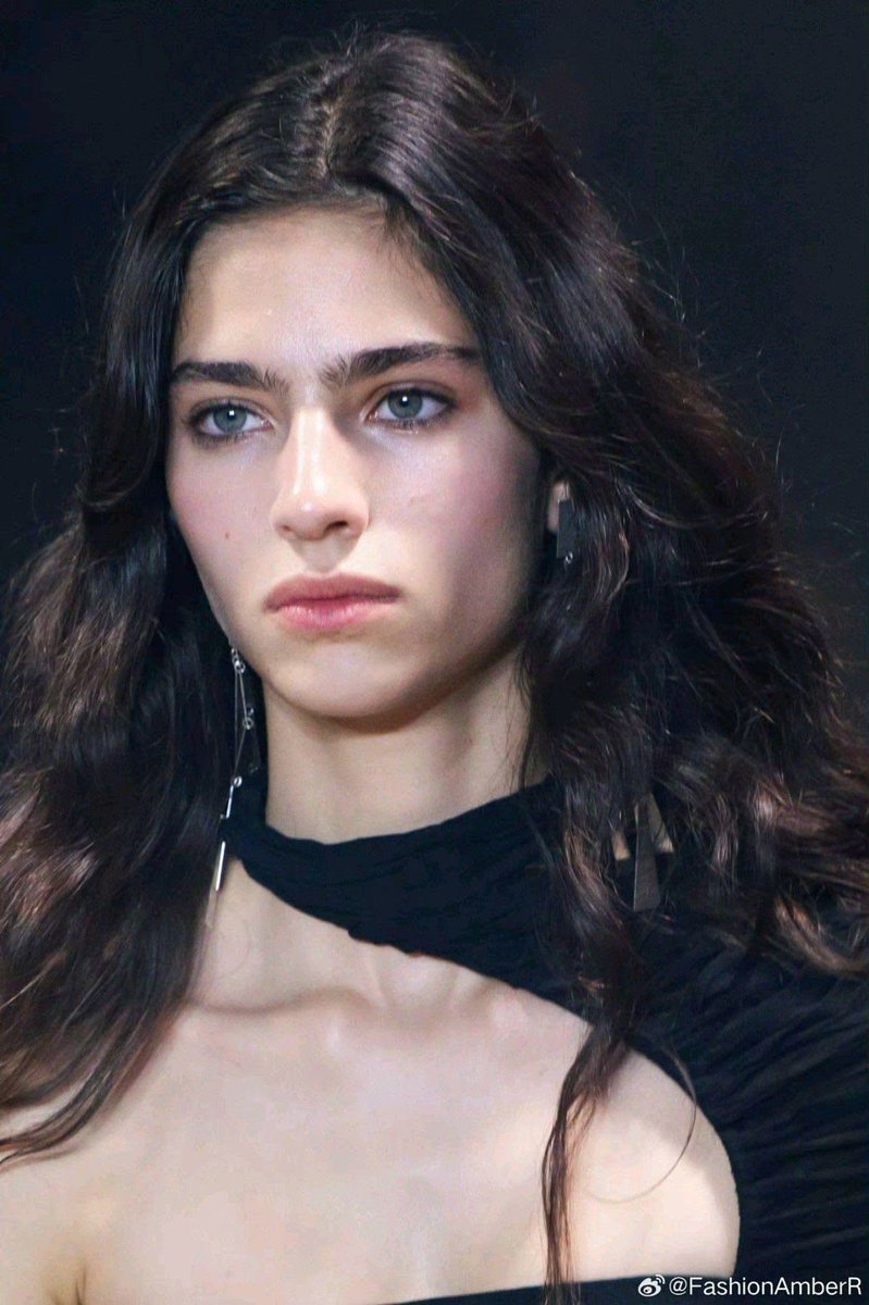 ehe_titantayo! tweet media