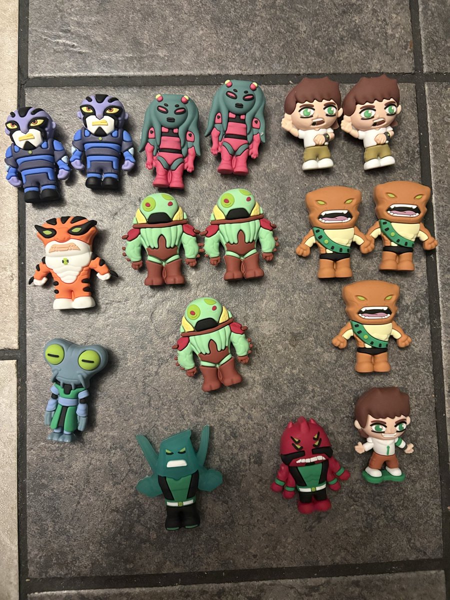 IRLdivinity's tweet photo. @Ben10protector @BenTenNews been about a week, but my five below finally had them in stock, I bought the entire box, opened all of them but 1 https://t.co/vLcpe85h3v