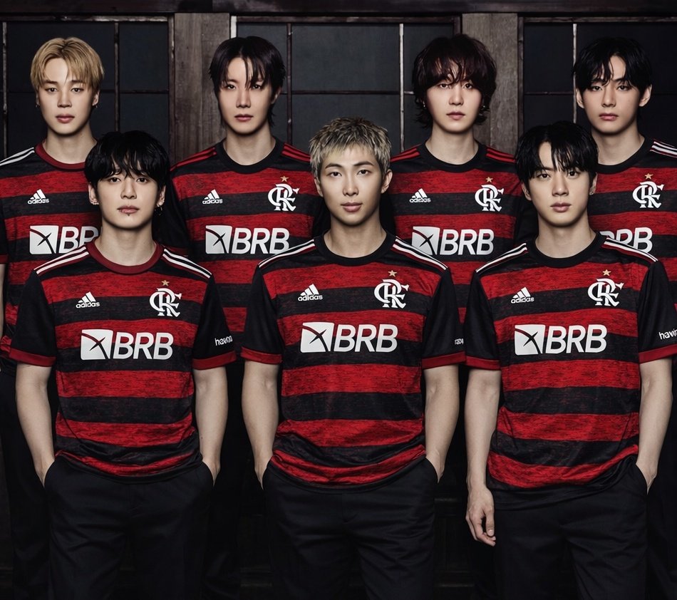 SerenJiminty_13's tweet photo. TUDO NORMAL NO RIO! Flamengo 3x0 em cima no Botafogo.

Bora ARIRANGAR TODO MUNDO ATE O FLAMENGO ARIRANGOU ! 🖤♥️🤌🏻BTS IS COMING

ARIRANG IS COMING
#BTS_ARIRANG
#BTSComeback2026
BARMY IS READY FOR ARIRANG
#BARMYIsReadyForARIRANG #BOTxFLA https://t.co/APoWfStAzB