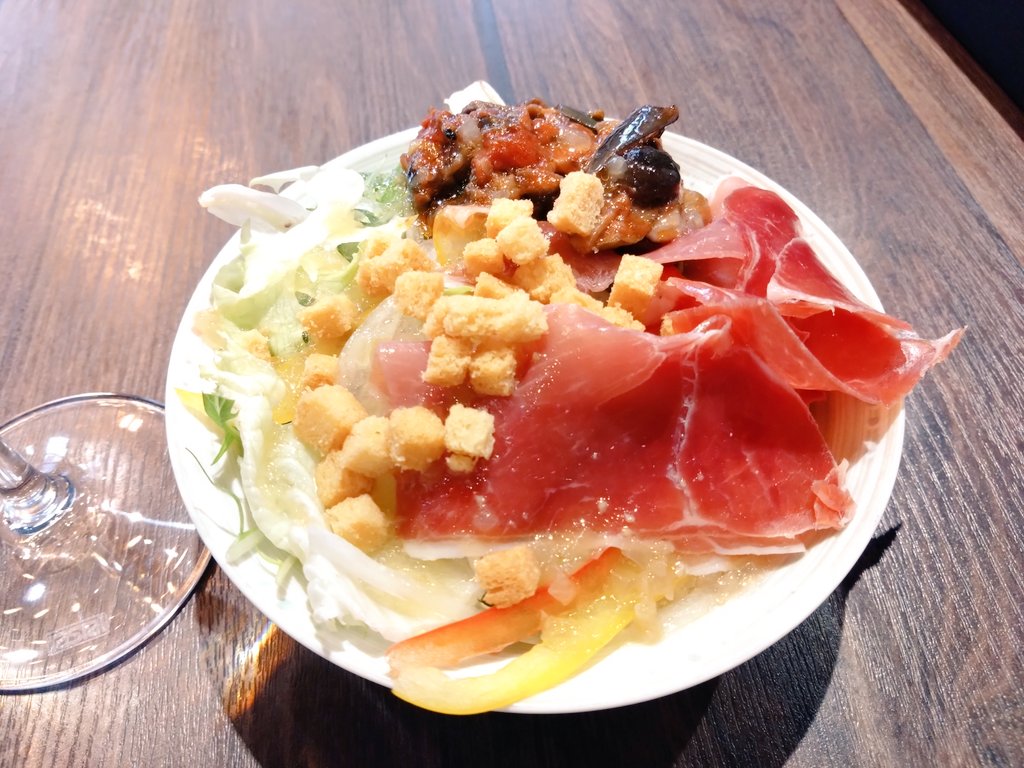 るーちょ tweet media