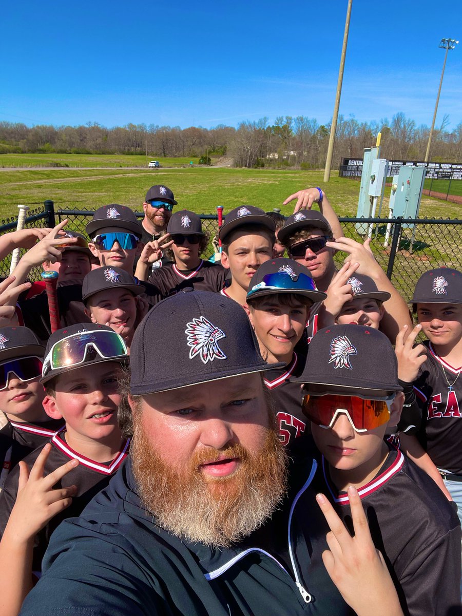 Taylor Thaxton tweet media