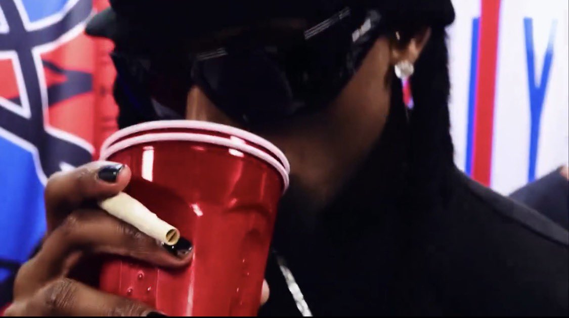 Did The Weeknd drop today? tweet media