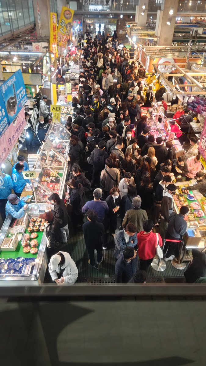 ～学園生活～vol.3姫崎莉波「ん～、お寿司～♪」
～GiGO限定～vol.3姫崎莉波「ん～、お寿司～♪」 