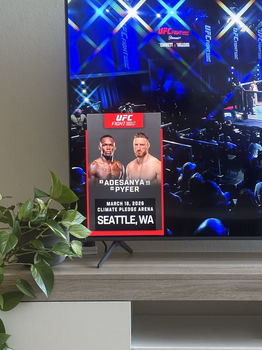 Matty_McKinnon's tweet photo. One of many errors tonight @paramountplus @arielhelwani https://t.co/9RCCeMZ05K