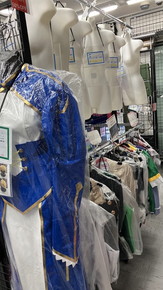K-BOOKSコスプレ館 本日もフリー入店にて営業しております！ トルソー