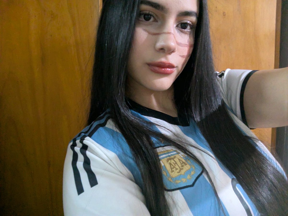 𝐴𝑏𝑟𝑖𝑙 𝘧𝘳𝘢𝘯𝘤𝘦𝘴𝘤𝘢 🏹 tweet media