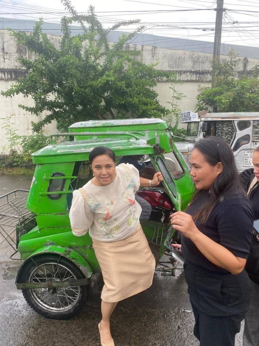 Naku uusok na naman ang mga ilong nila!!! 🤣🤣🤣😂😂😂