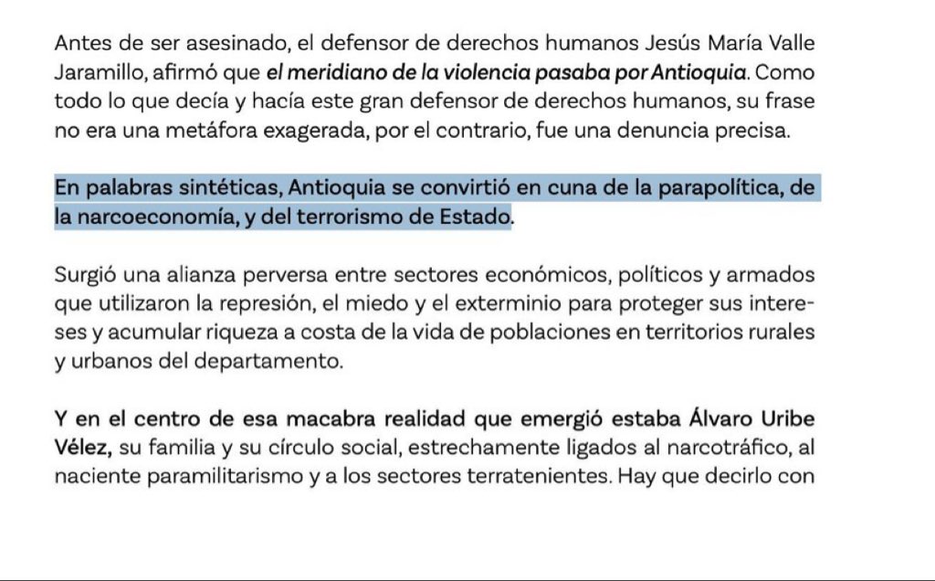 •Elizabeth Cardona• tweet media