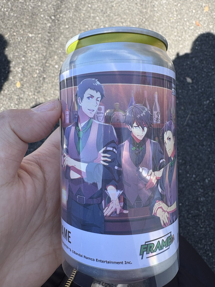 しろがね tweet media