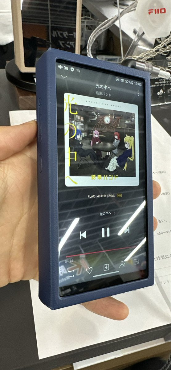 mafty12's tweet photo. 朝イチでビックカメラ名古屋駅西店へ行って、FiiOのM33 R2Rを試聴してきました。R2Rらしい滑らかな音で良きでした。USBケーブル繋げてD.MODEにすると、やはり迫力があって一段と良くなりました。 https://t.co/Kw5TptqwFq