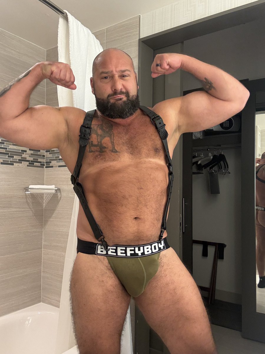 Jason Tazarian (Found-My-Bear) tweet media