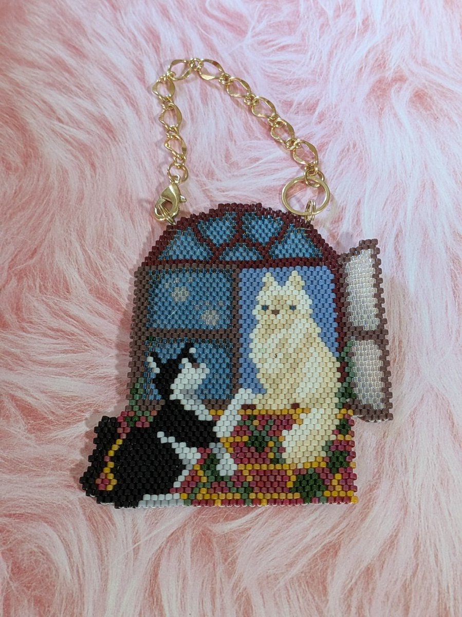 myarook's tweet photo. 貴和製作所さんの
ねこのタペストリー〜出会い〜
出来ました

#貴和製作所
#ペヨーテステッチ
＃シ���イプドステッチ https://t.co/VWSC86tNwx