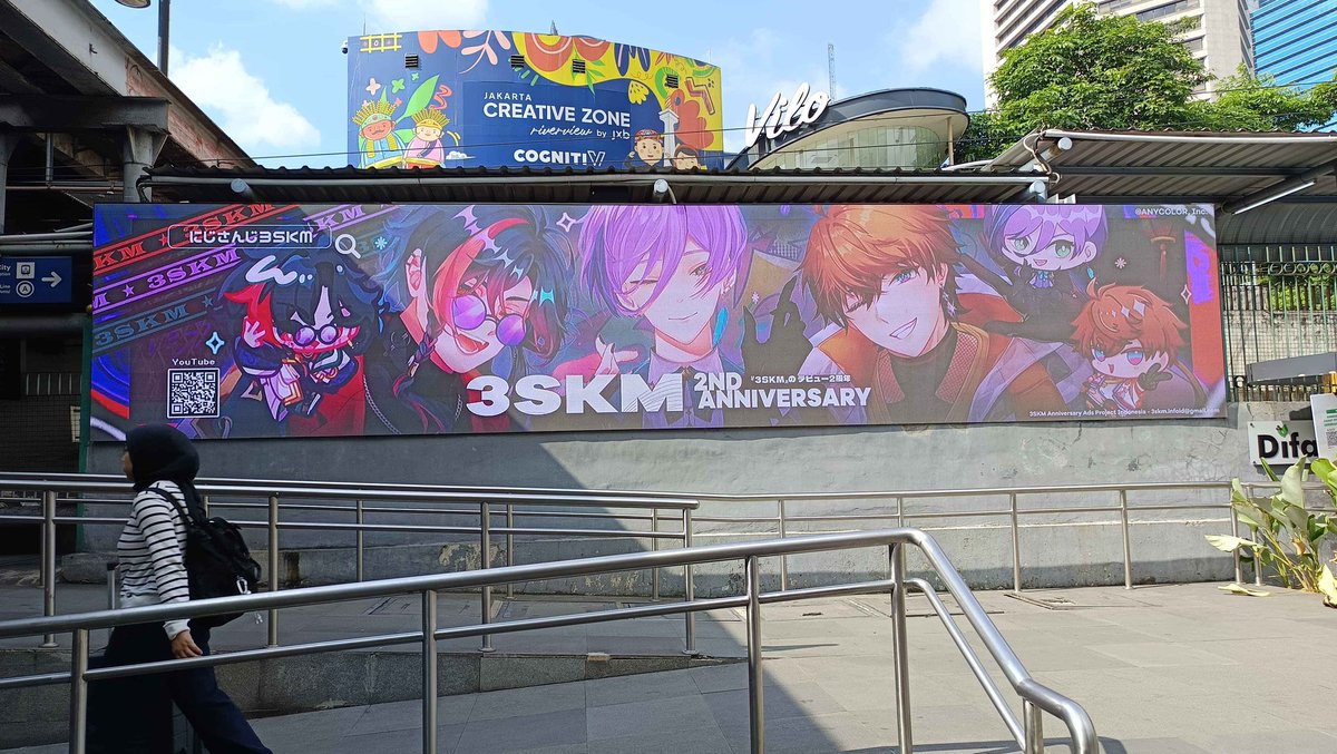 3skmproject_id's tweet photo. The billboard is ON AIR! 
応援広告、放映中！💥

#3SKM_2ndANV 
#3SKM2ndANV_ID https://t.co/2AzC4R0Xxq