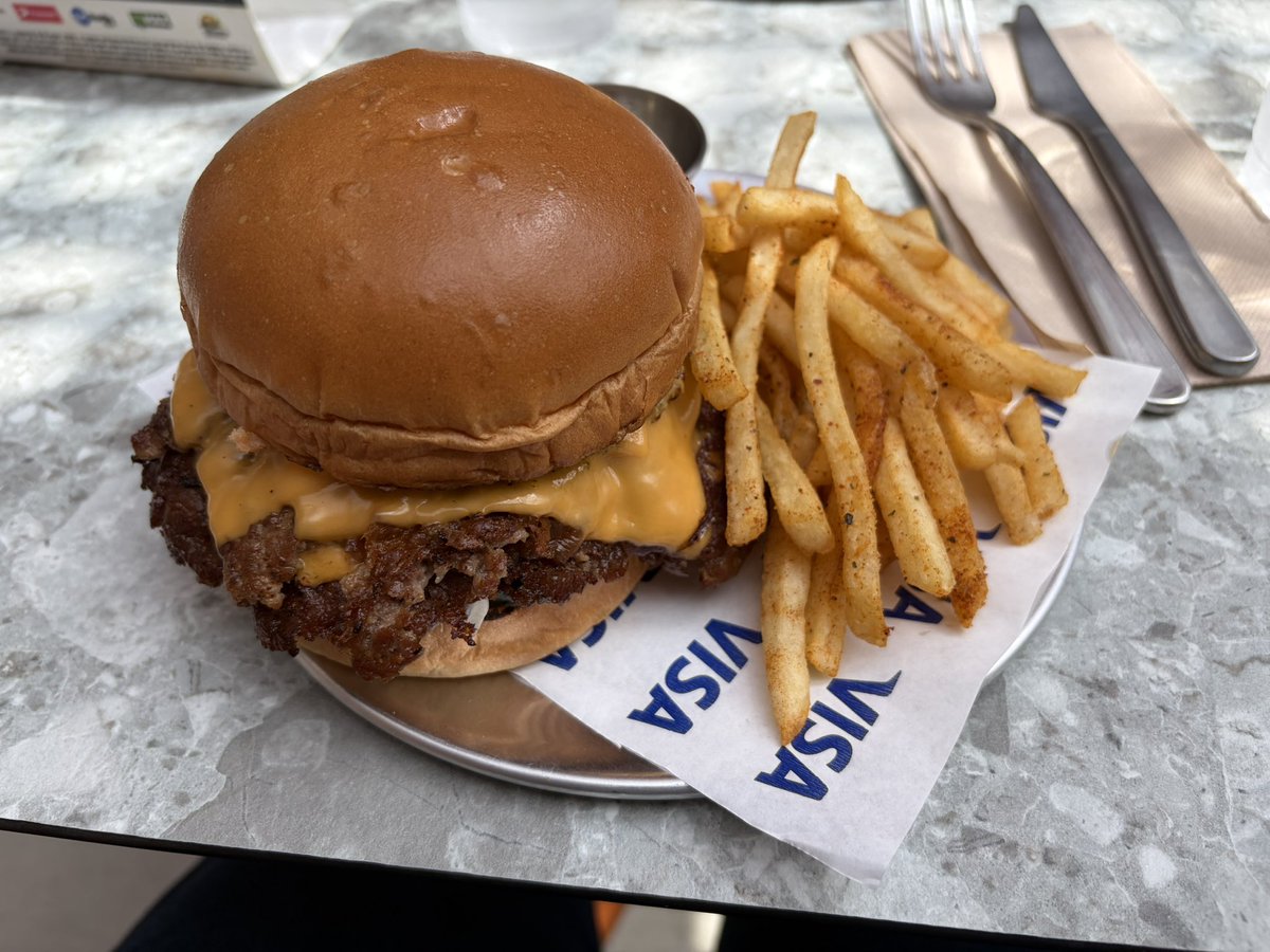 María Alejandra Almillátegui tweet media