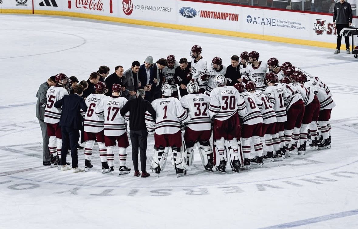 Greg Carvel tweet media