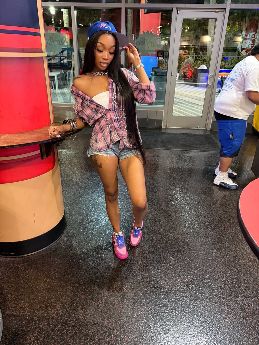 𝙰 𝙹 𝙰 ᥫ᭡. tweet media