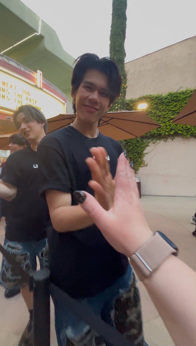 KBinsung 樂★ tweet media