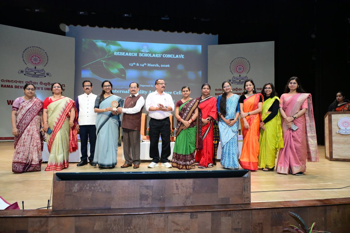 dirIQACRDWU's tweet photo. Celebrating research excellence! 
All departments were felicitated with the Research Recognition Award at the Research Scholars’ Conclave 2026 by IQAC @RDWUniversity for their dedicated research focus and contributions in diverse fields. https://t.co/BXfFR1yuD4