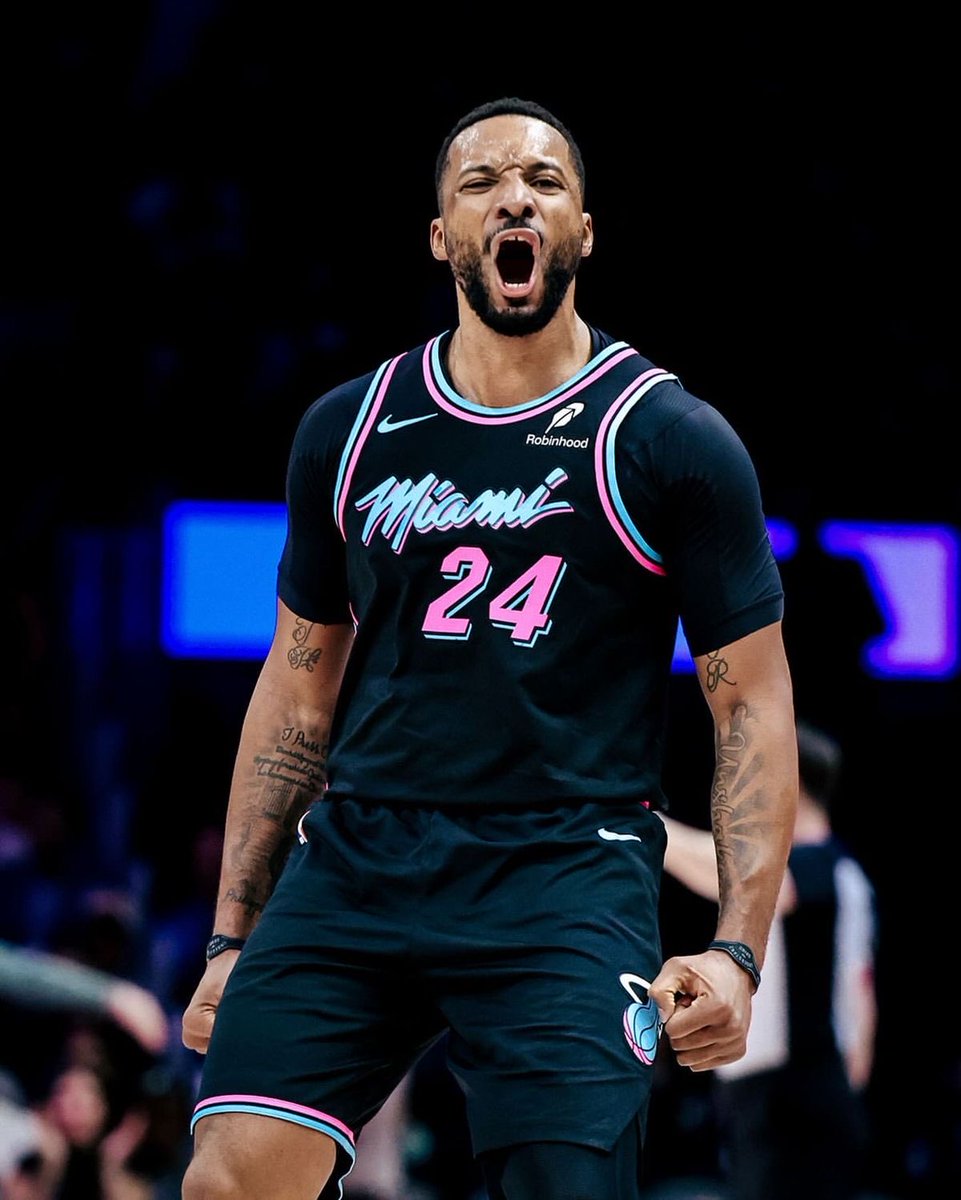 caleb.bets 🍀 tweet media