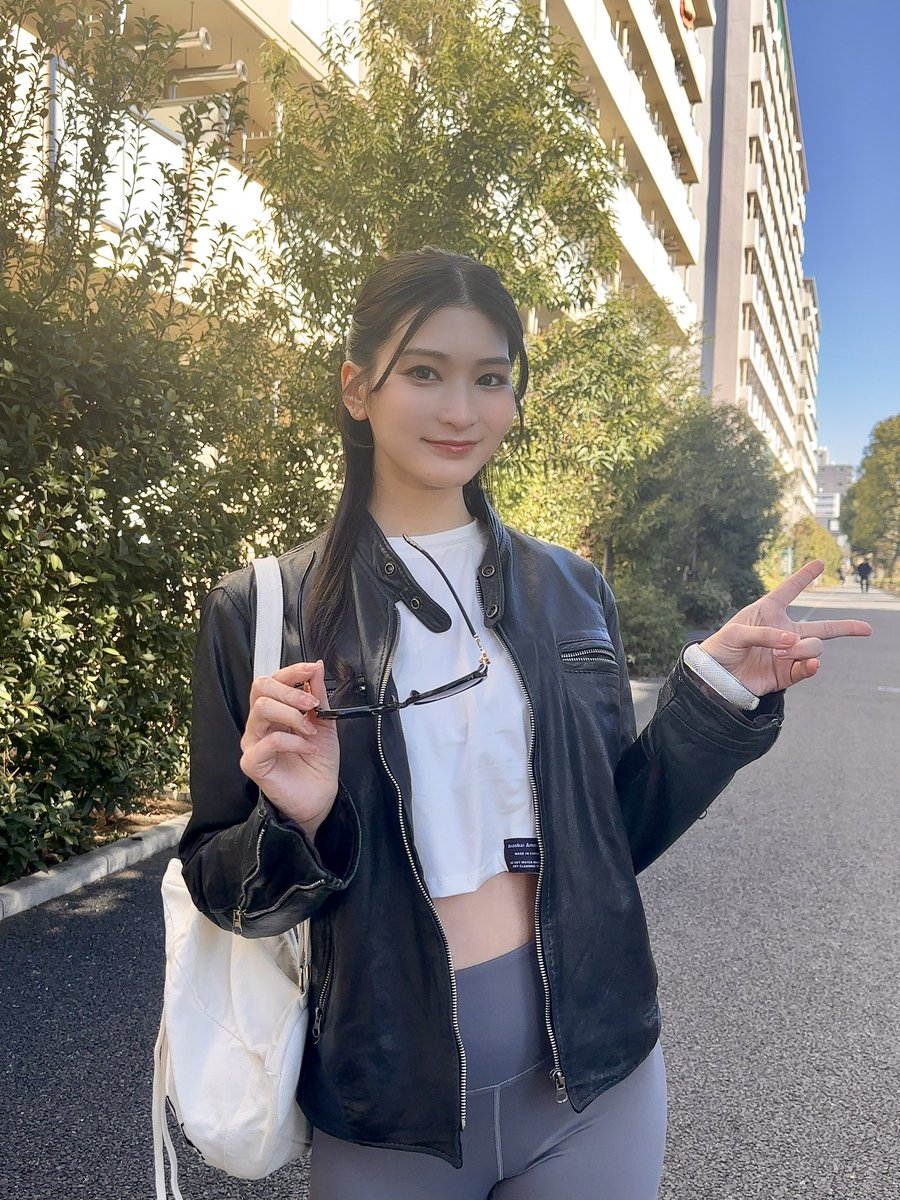 honjosuzu's tweet photo. 撮影のときの·͜·✌︎ https://t.co/1cchQJqBe6