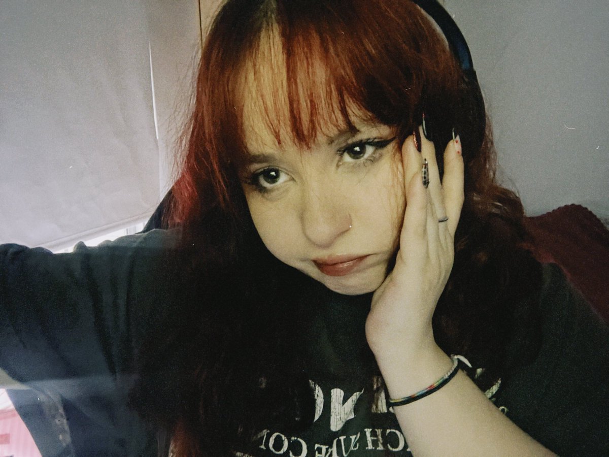 nidia ⋆୨୧˚ tweet media